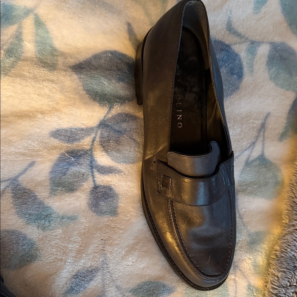 Bandolino Dark Blue Leather Women’s Penny Loafers